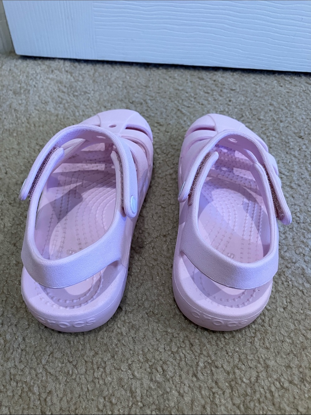 Crocs pink Classic Fisherman sandals size 12 - Picture 5 of 5